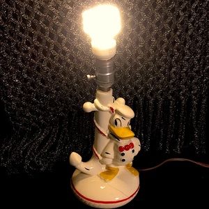 Vintage Donald Duck lamp